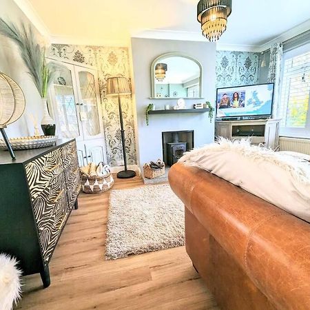 Spacious Lovely 3 Bed House In Keyworth Nottingham Suit Contractors Or Family מראה חיצוני תמונה